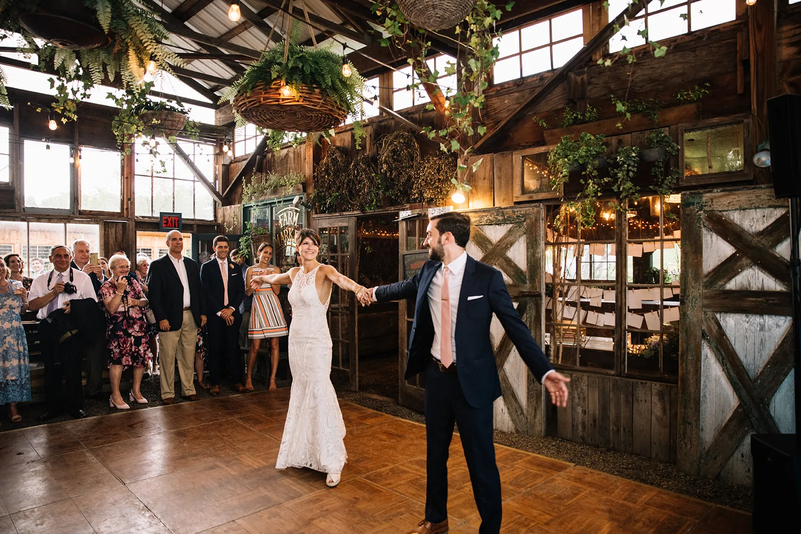 Blooming Hill Farm Weddings