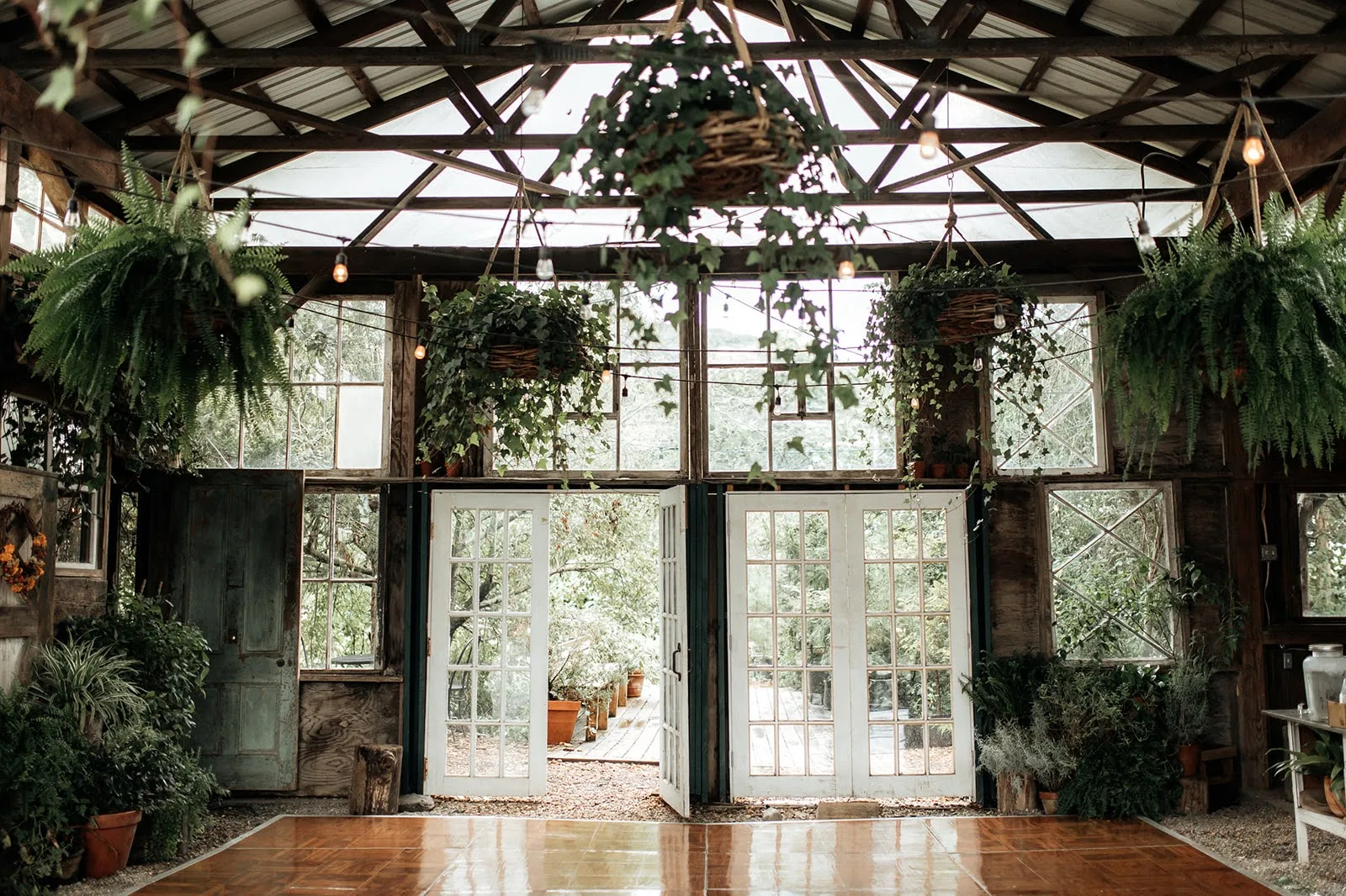 Blooming Hill Farm Weddings